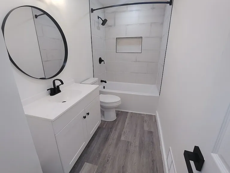 1017 Furman St — Photo 3