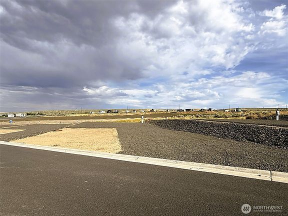 4th image of 1769 Naches Wenas Rd #83
