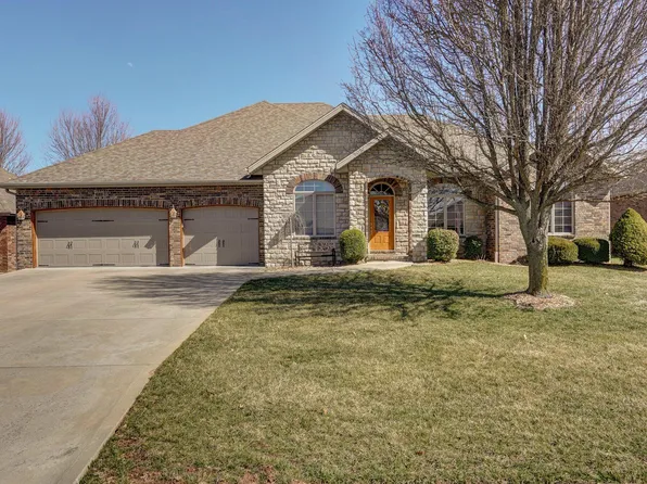 3830 Slavens Avenue, Springfield, MO 65803