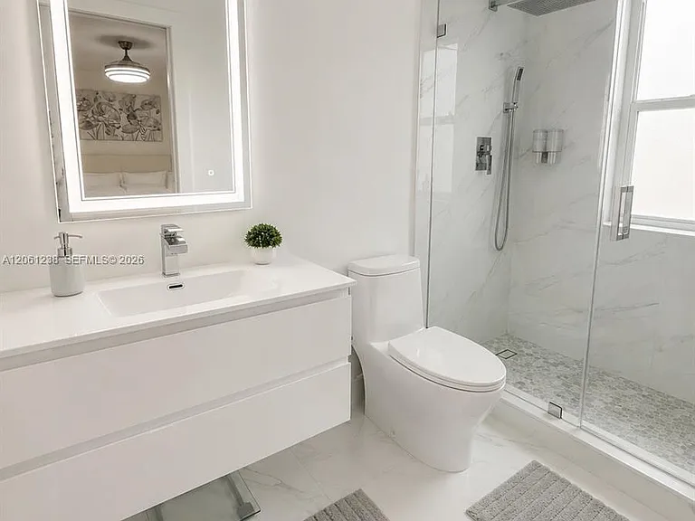 12610 SW 54th St #12610 — Photo 14