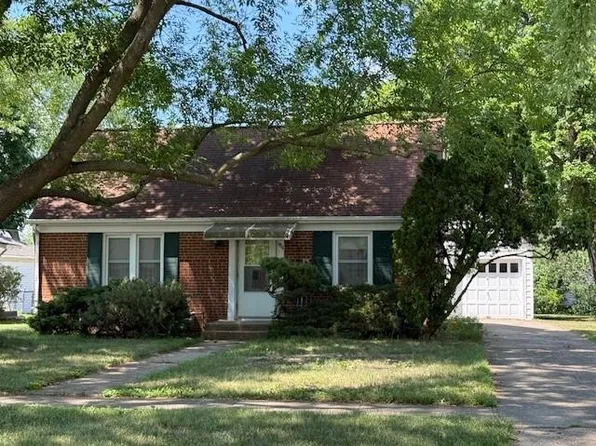 1811 Bell Ave, Rockford, IL 61103