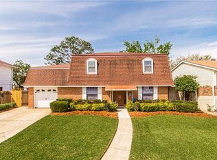 612 E Marlin Ct, Gretna, LA 70056