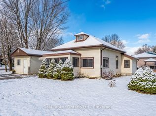808 Quebec St, Midland, ON L4R1E9