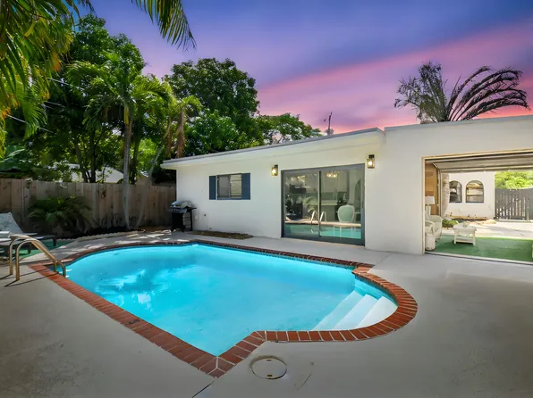 705 Colonial Road, West Palm Beach, FL 33405