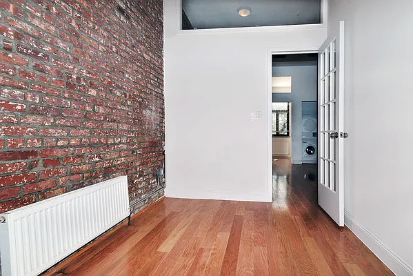 Rented by J Misrahi Realty Corp | media 41