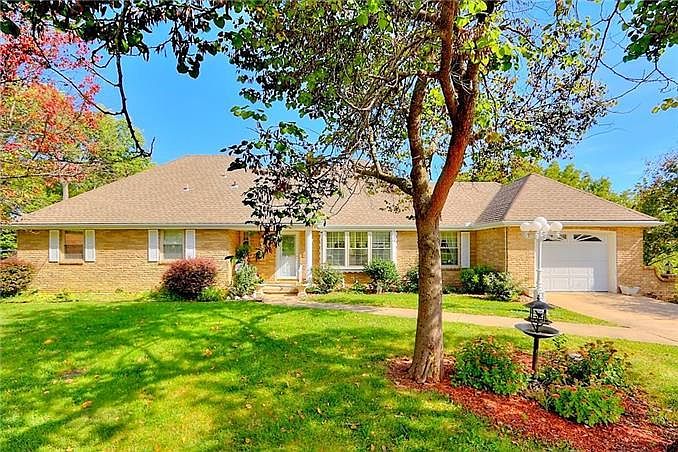 1st image of 3023 Arlington Ct