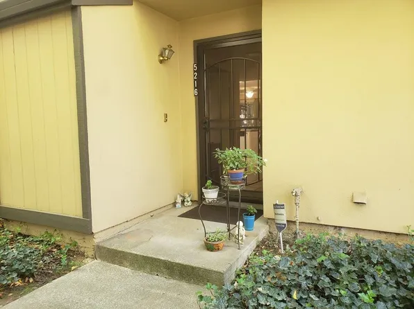 5216 Greenberry Dr, Sacramento, CA 95841