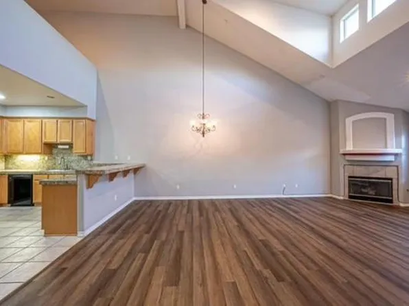 449 Taunton Dr, Santa Maria, CA 93455