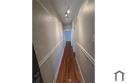 242 11th St Photo 1