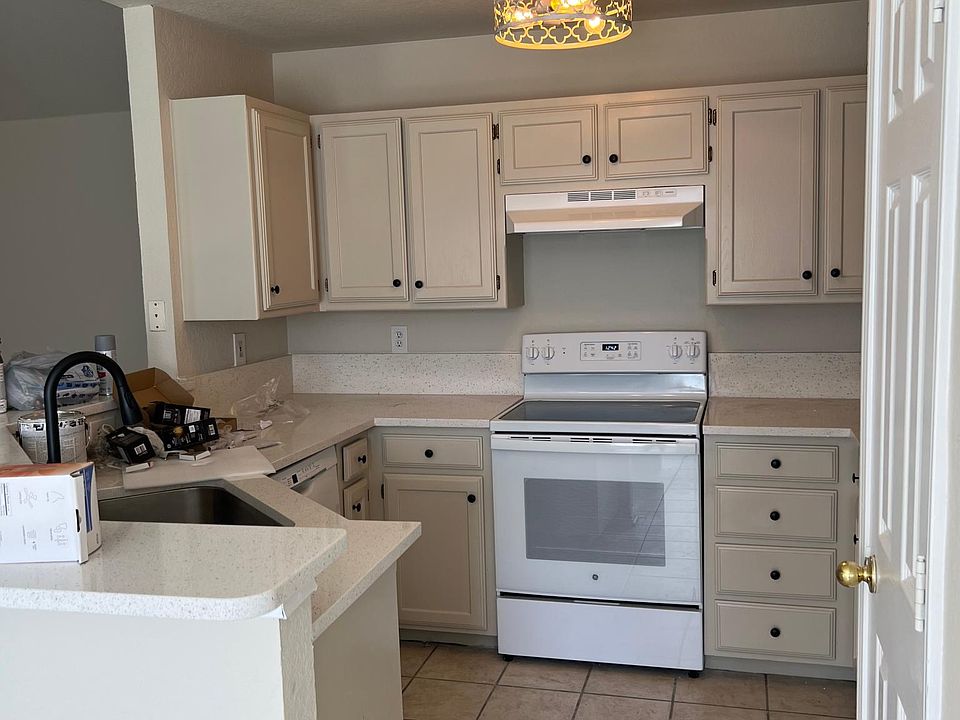 2nd image of 11905 Morven Ct