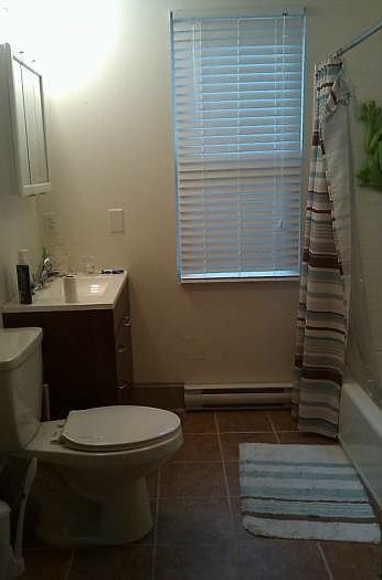 2nd image of 1223 N Taney St
