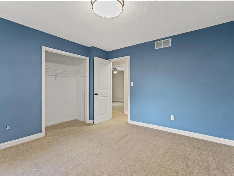 1353 Canonero Dr — Photo 6