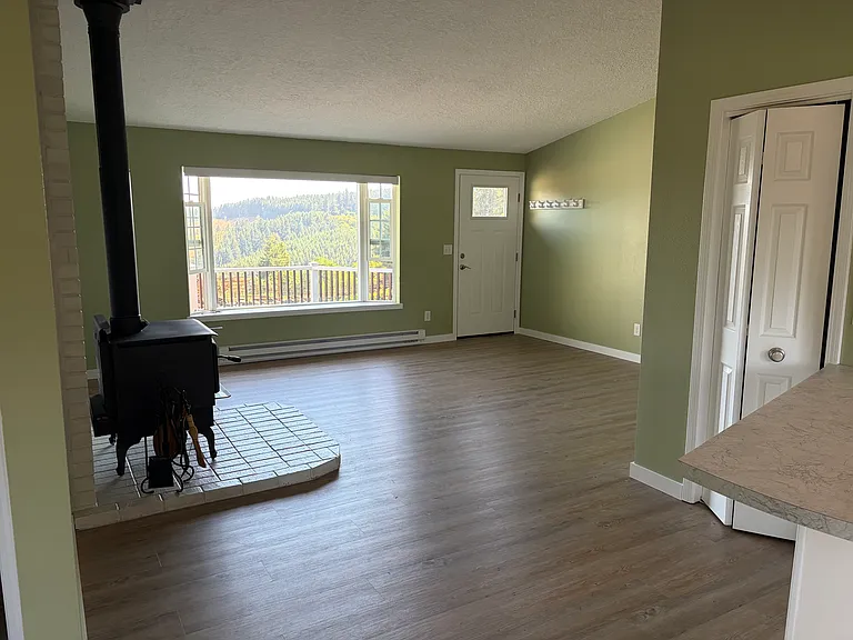 16775 NE Fairview Dr — Photo 6