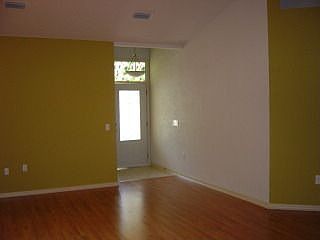 entry way with decorative, glass door