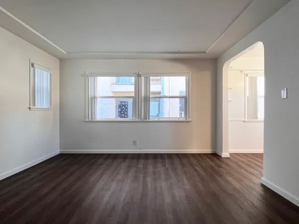 3317 Castle Heights Ave #8, Los Angeles, CA 90034