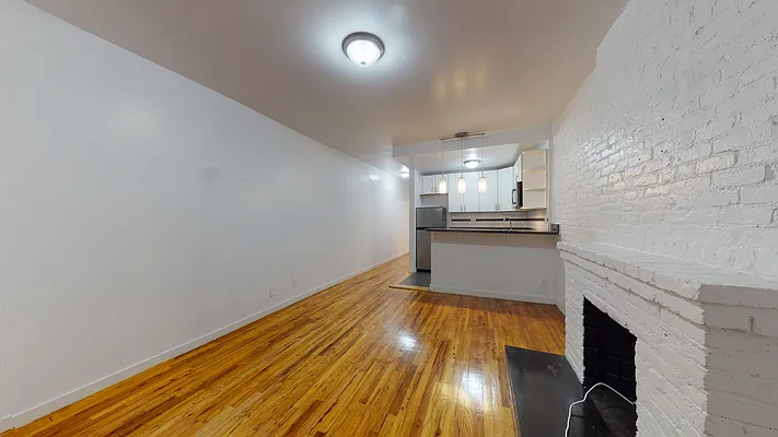 Rented by Bond New York | media 8