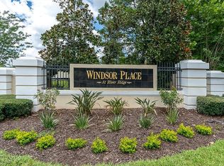 7742 Prospect Hill Cir, New Port Richey, FL 34654