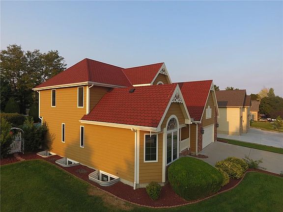 2nd image of 3745 Colin Dr