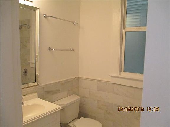 5th image of 7701 Jeannette St APT D