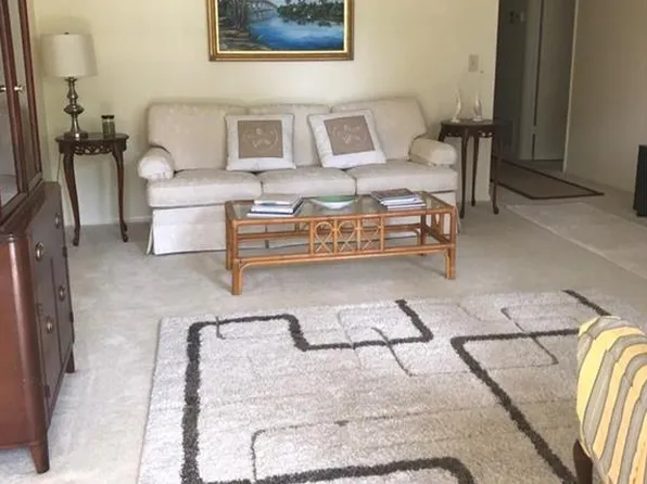 19 Vista Gardens Trl, Vero Beach, FL 32962
