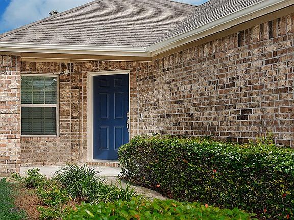 3rd image of 6874 Catalpa Bluff Lane