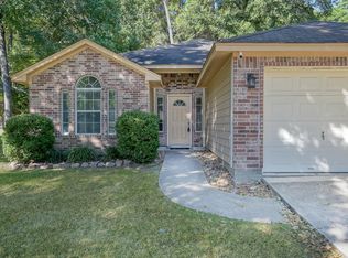 121 Clear Water St W, Montgomery, TX 77356