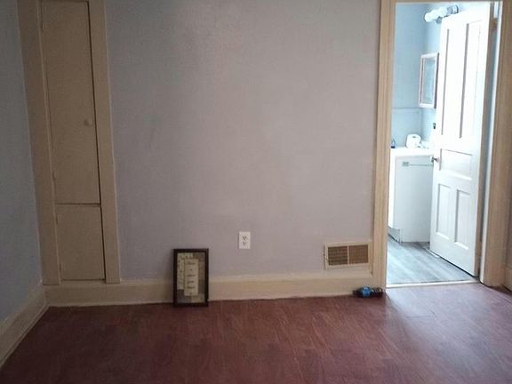 5th image of 1424 Berryhill St