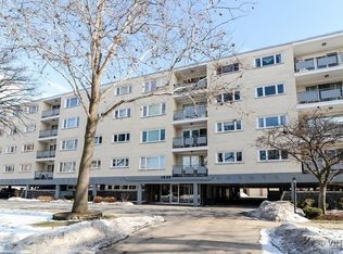 1535 Forest Ave APT 401, River Forest, IL 60305