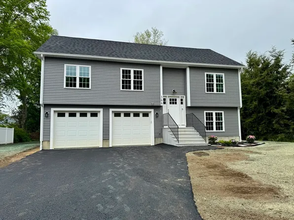 366 S Main St, Barre, MA 01005