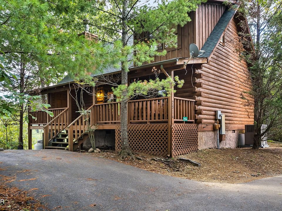 1st image of 2914 Santella Way