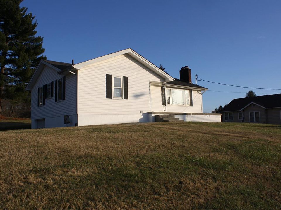 1st image of 206 S McWhorter St