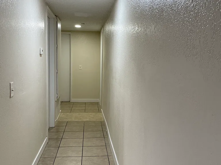 1126 W Ralston St #A — Photo 13