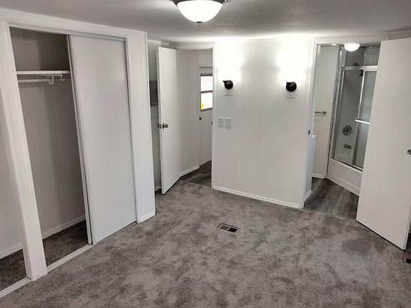 5th image of 2727 E University Dr Lot 122