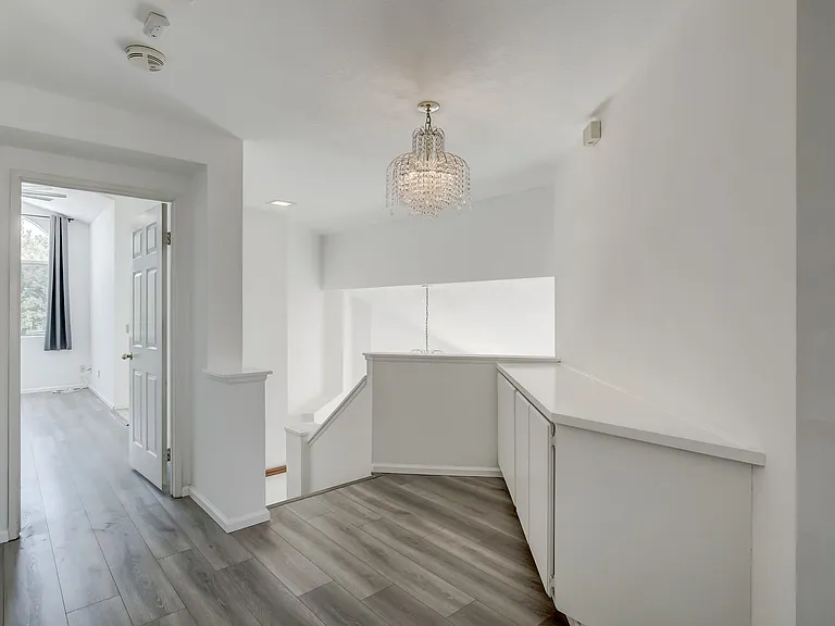 34921 Shadowwood Dr — Photo 25