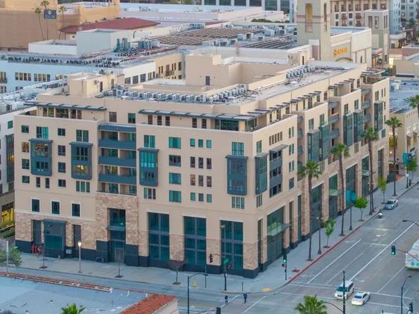 39 S Los Robles Ave #4009, Pasadena, CA 91101