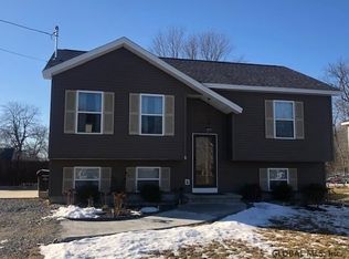 2 Phillips Ave, Queensbury, NY 12804