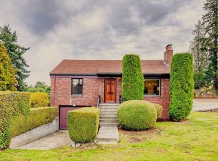 8704 28th Ave NW, Seattle, WA 98117