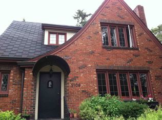 2106 NE Park Rd, Seattle, WA 98105