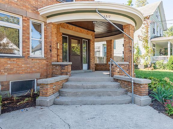 3rd image of 6217 Erie Ave #3