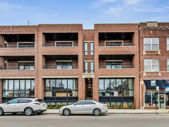 3010 W Montrose Ave #1E, Chicago, IL 60618