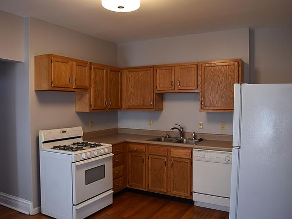2nd image of 3160 Alfred Ave #A