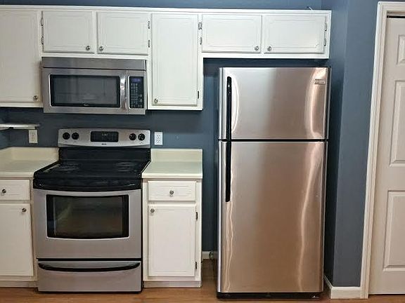 4th image of 662 16th St