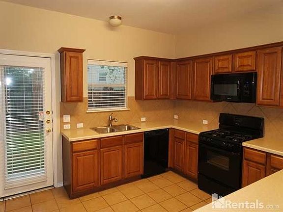 4th image of 11028 Liberty Farms Dr