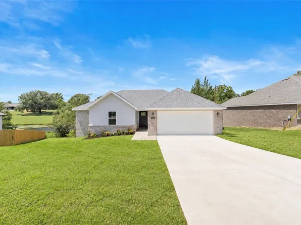 238 Lavona Ln, Huntsville, AR 72740