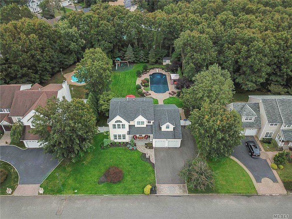 1st image of 65 Province Dr