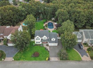 65 Province Dr, South Setauket, NY 11720