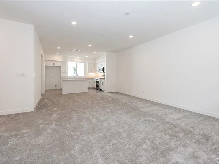 2317 W Broadway #46 — Photo 20