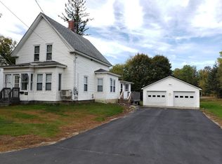 35 Clinton St, Milo, ME 04463