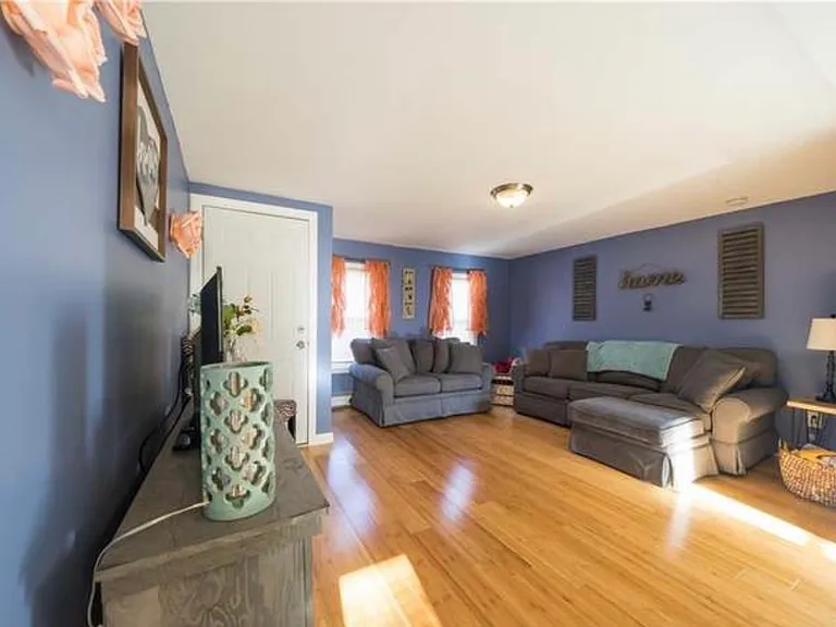 224 Pool St #2 — Photo 6
