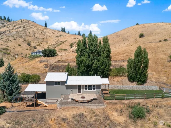 6768 Flowery Divide Road, Cashmere, WA 98815